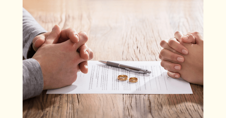 Как се разделя имуществото при развод в България: Какво очаква законът и какво очаквате вие