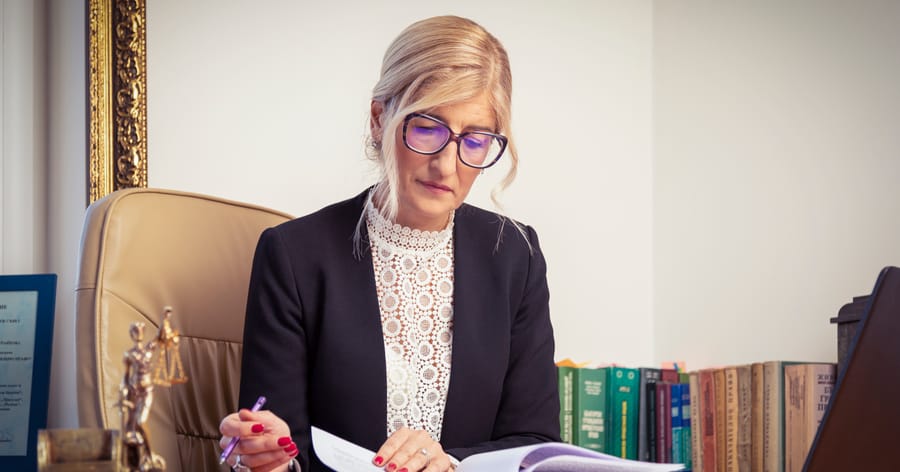 Преместване на дете в друг град и спор за родителски права