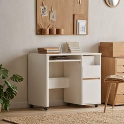 4Дървено компактно бюро с чекмеджета на колела  Dyrveno kompaktno byuro s chekmedjeta na kolela