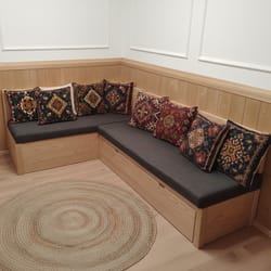 пейка с възглавници по поръчка