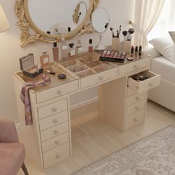 Тоалетка от МДФ по поръчка