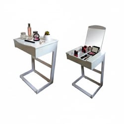 Малка тоалетка по поръчка