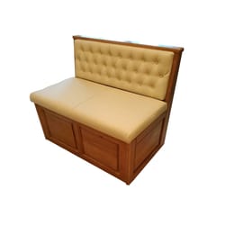 класическа пейка с тапицерия