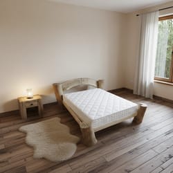 спалня от необработен масив по поръчка