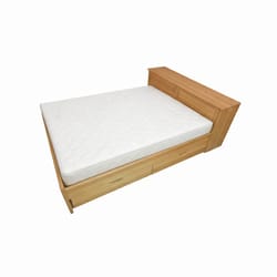 Спалня с ракла и чекмеджета по поръчка