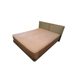 Спалня на крака от дърво по поръчка