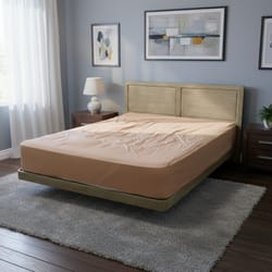 Спалня на крака от дърво по поръчка