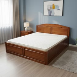 Елегантна дървена спалня 