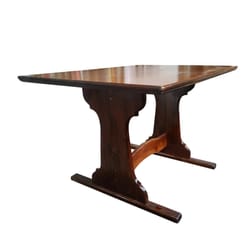 маси от масивно дърво