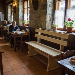 дървена пейка за закусвалня по поръчка