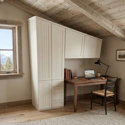 Скосен гардероб по поръчка от МДФ