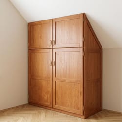 Малък скосен гардероб по поръчка