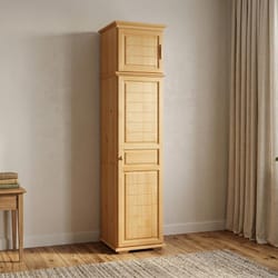 Еднокрилен гардероб по поръчка от Масив