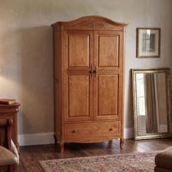 Луксозни двукрилни гардероби по поръчка