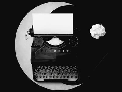 Нощен писателски клуб